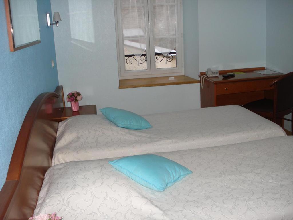 Chambres D'Hotes La Chaumiere Arcy-sur-Cure ภายนอก รูปภาพ
